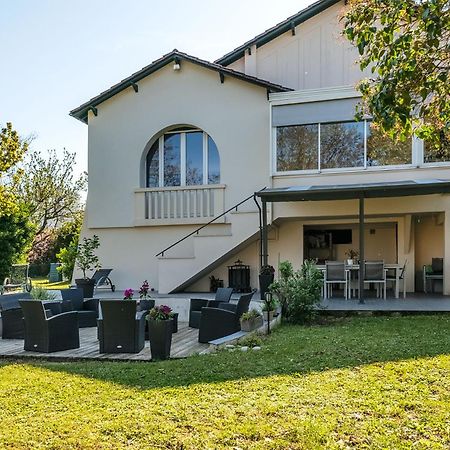 Maison Familiale Bergerac Billard Jardin Clos Экстерьер фото