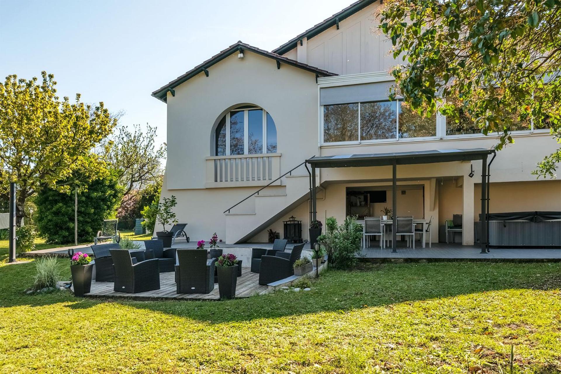 Maison Familiale Bergerac Billard Jardin Clos Экстерьер фото